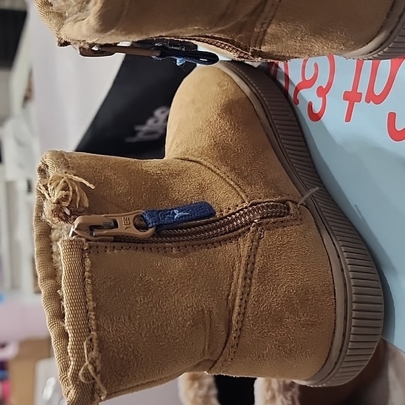 [Cat&Jack]  Toddler Arlo Boots - Picture 6 of 8